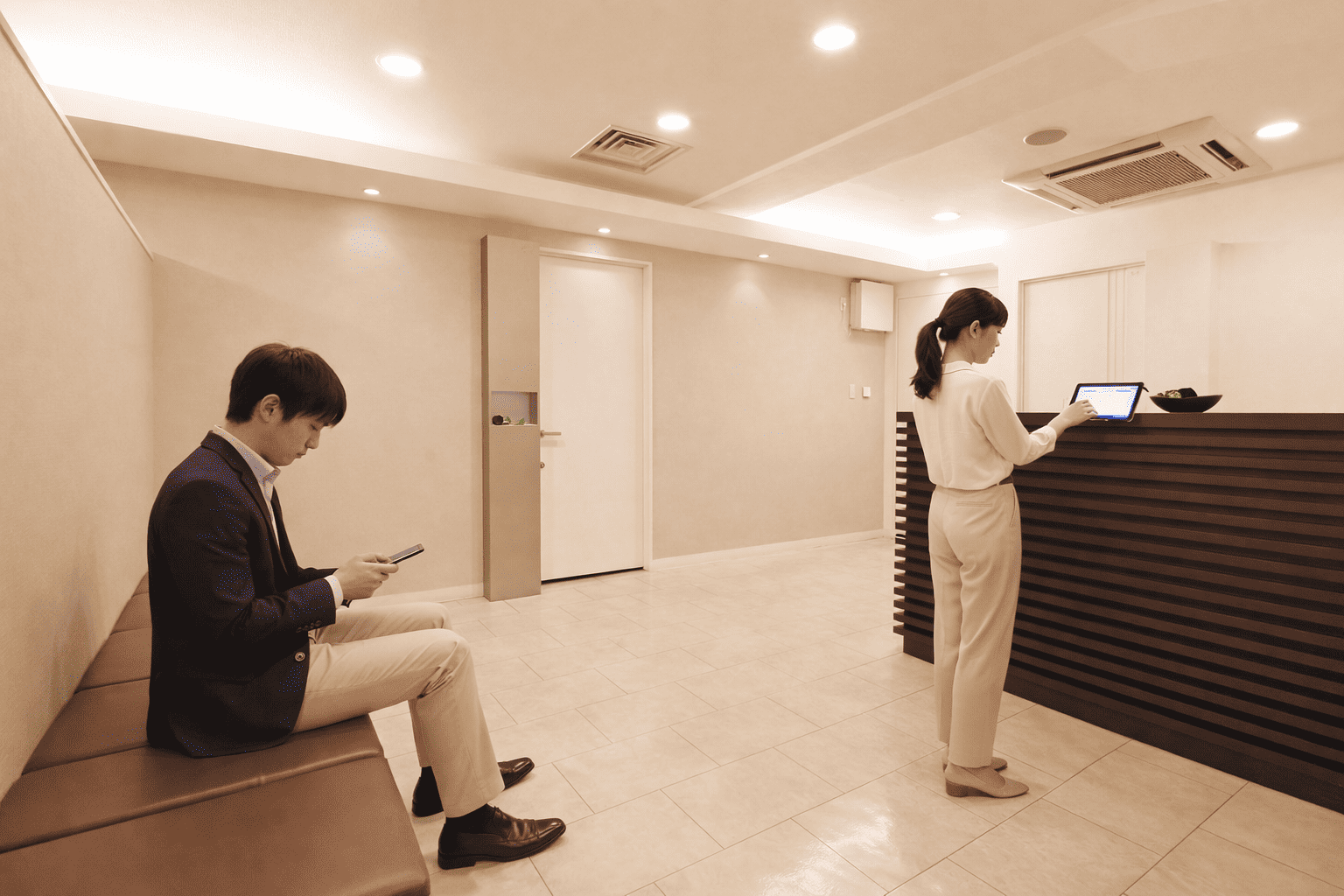 THE HUB 東銀座