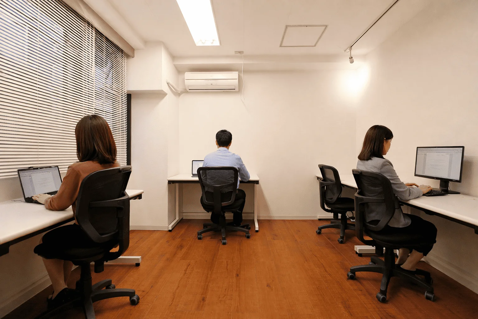 THE HUB 茅場町 サムネイル6