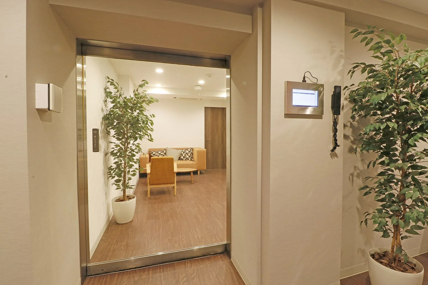 THE HUB 東池袋 サムネイル3