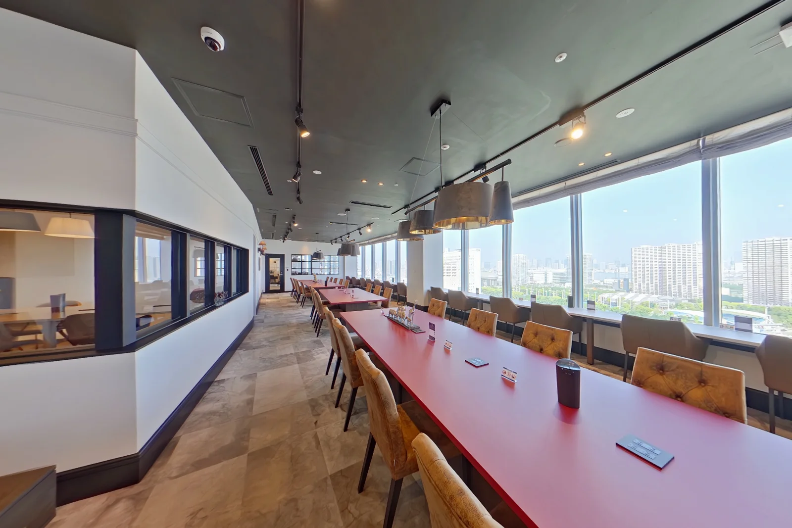 THE HUB 東京ベイ有明ワシントンホテル