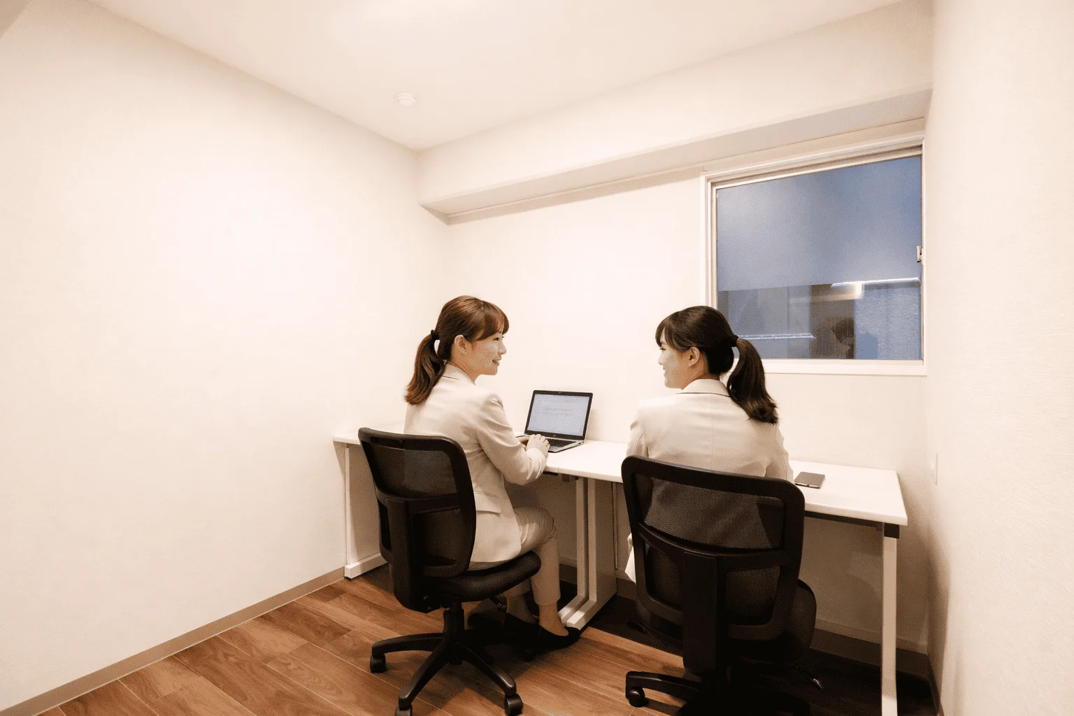 THE HUB 有楽町EAST サムネイル7