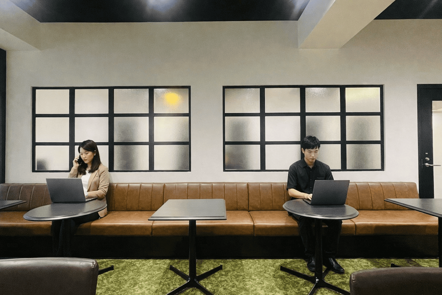 THE HUB 青山WEST