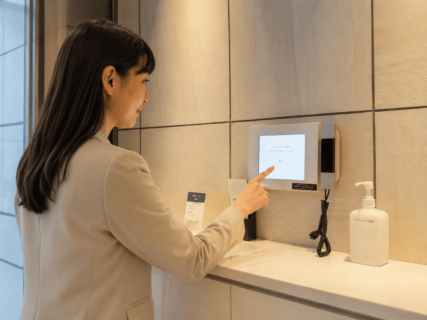 THE HUB 田町 サムネイル4