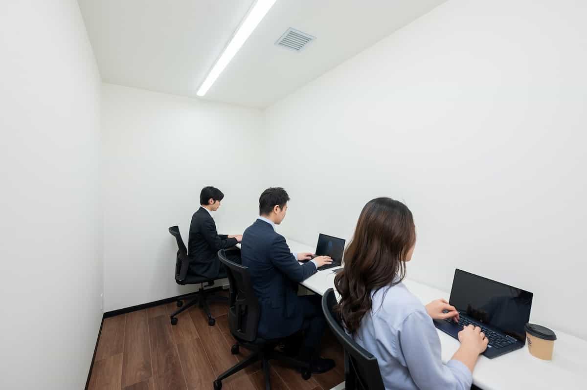 THE HUB 新宿西口 サムネイル8