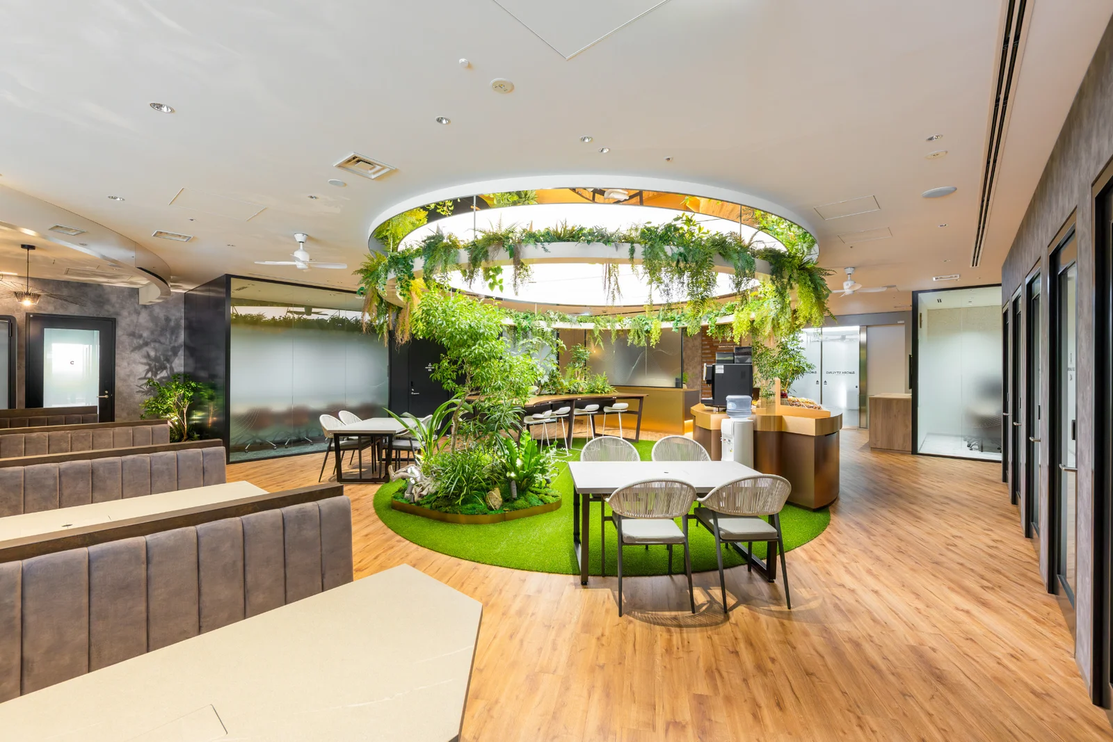 ワークスタイリング 池袋IT tower TOKYO サムネイル3